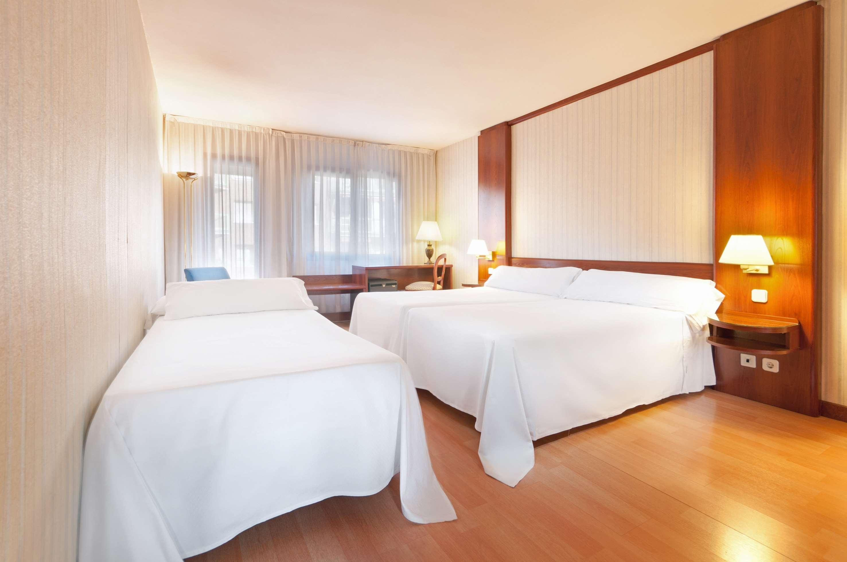 Hotel Madrid Leganes Affiliated By Melia Δωμάτιο φωτογραφία